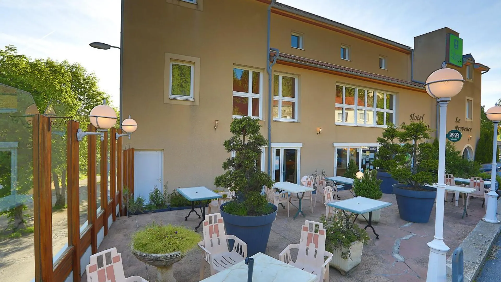 Logis Hotel Spa Restaurant Le Provence Lanarce